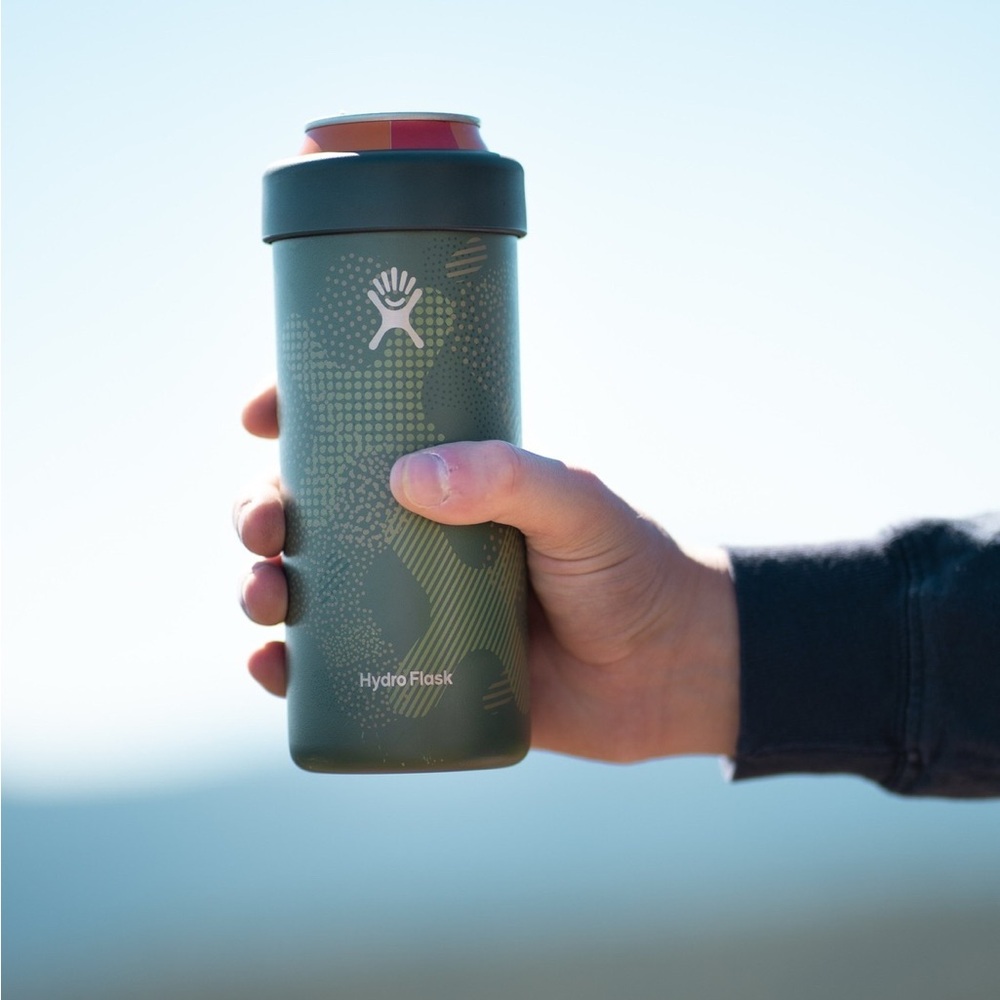 Hydro Flask Juniper 19.2 oz stovepipe cooler cup